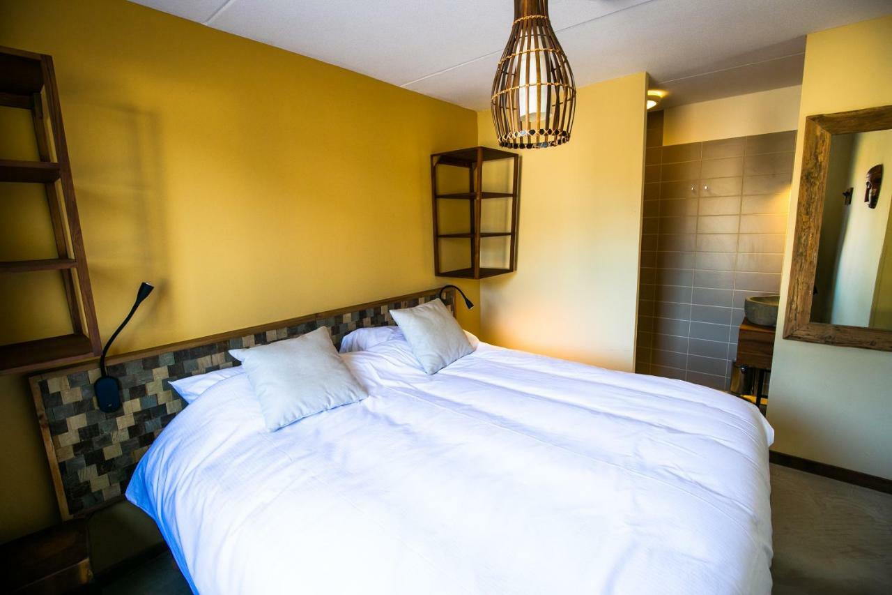 Safari Resort Beekse Bergen Хилваренбек Экстерьер фото