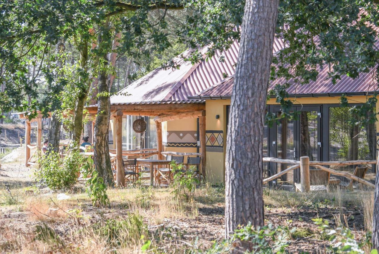 Safari Resort Beekse Bergen Хилваренбек Экстерьер фото